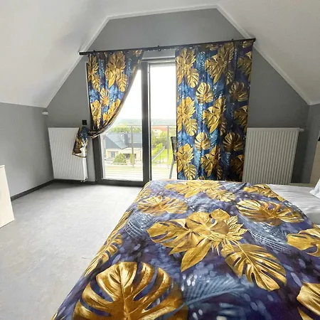 Sara Ii Проживание в семье *