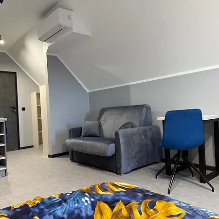 Sara Ii Проживание в семье