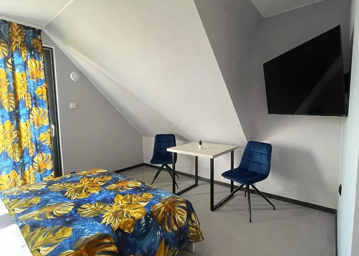 ホームステイ Sara Ii カルビア